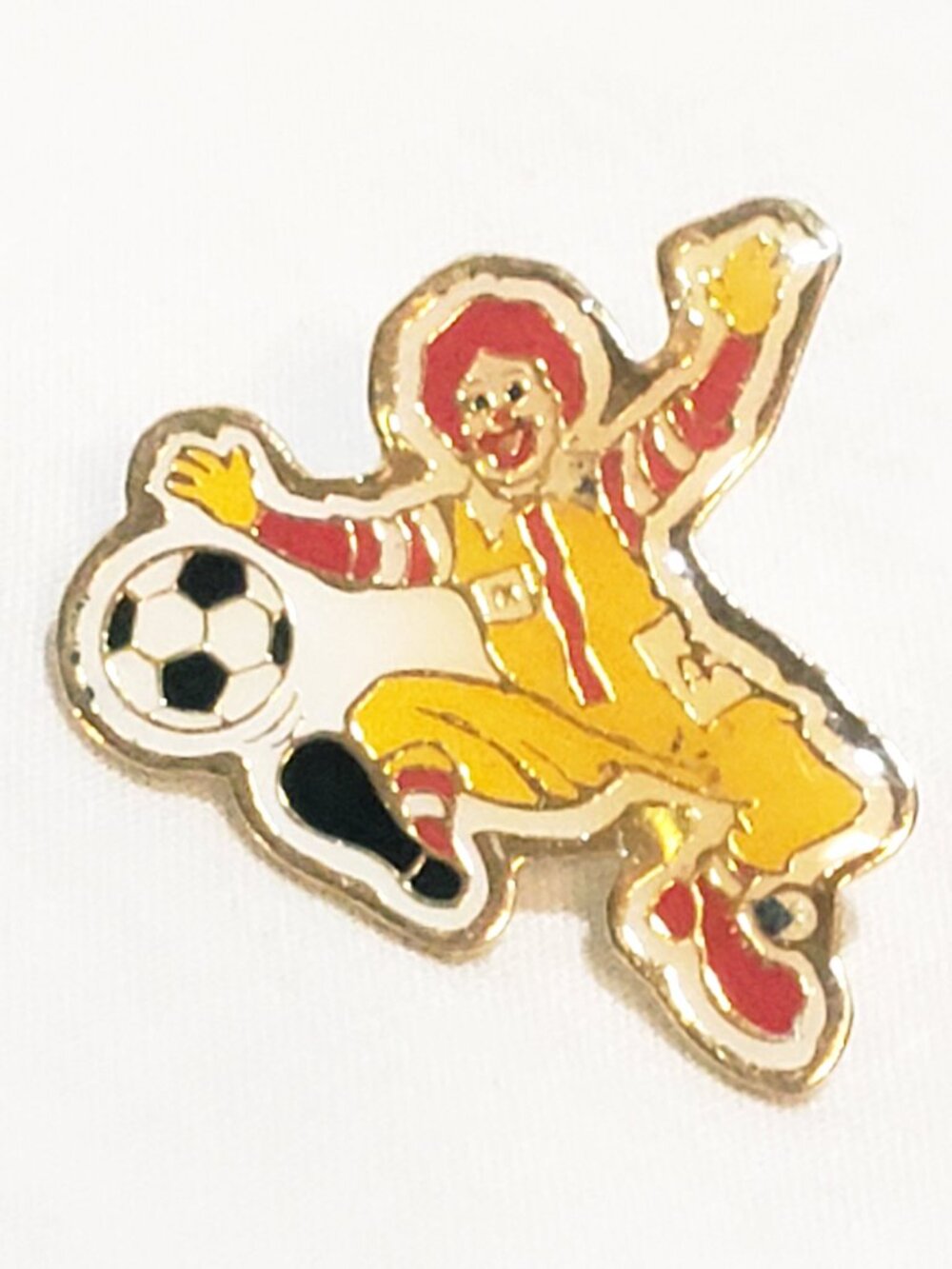 Ronald McDonald Playing Soccer McDonald's Restaurant Lapel Pin 1"